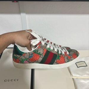 Gucci Ace Strawberry Print 
Lace Up Sneakers Size 36
